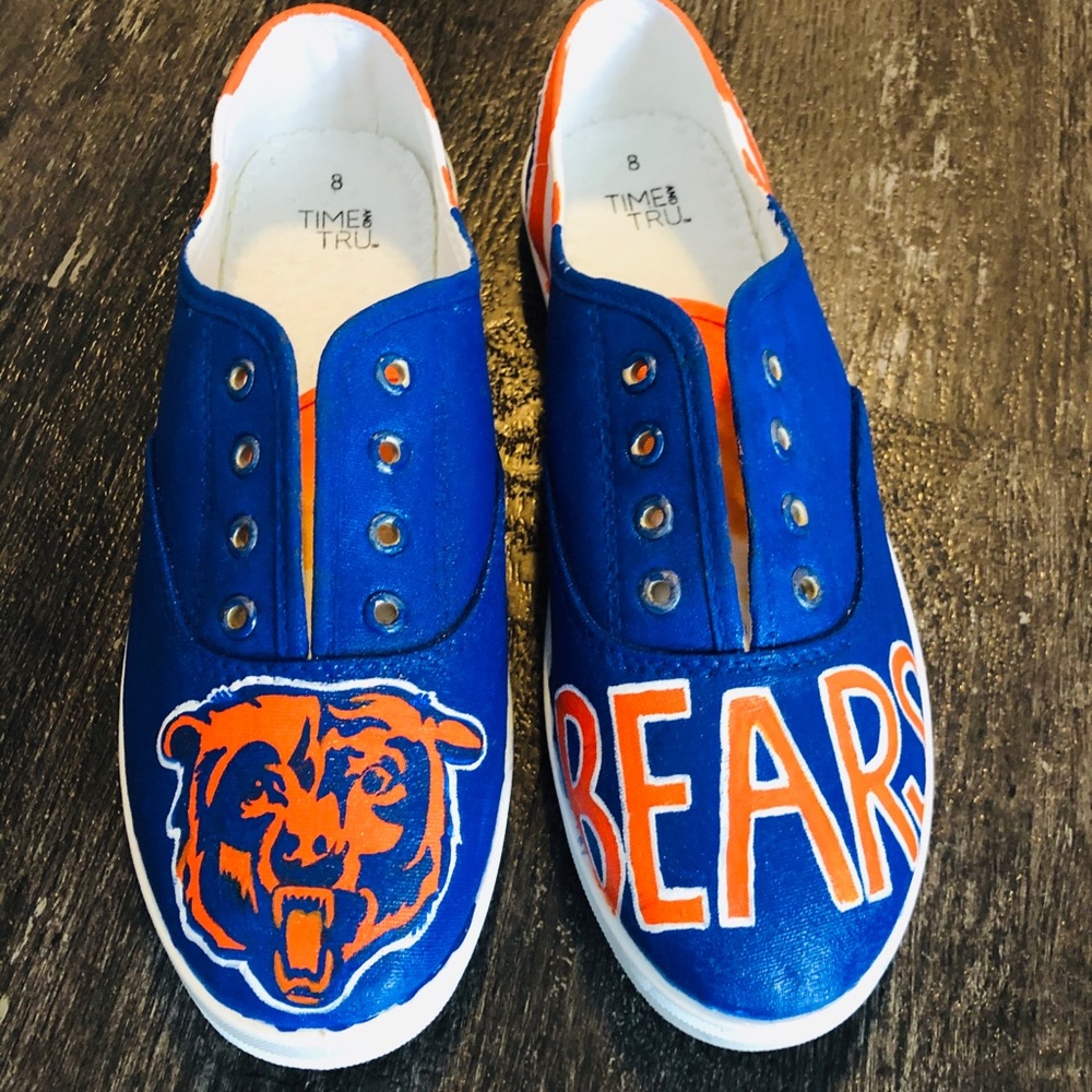 Custom painted shoes - Picture 3 of 7